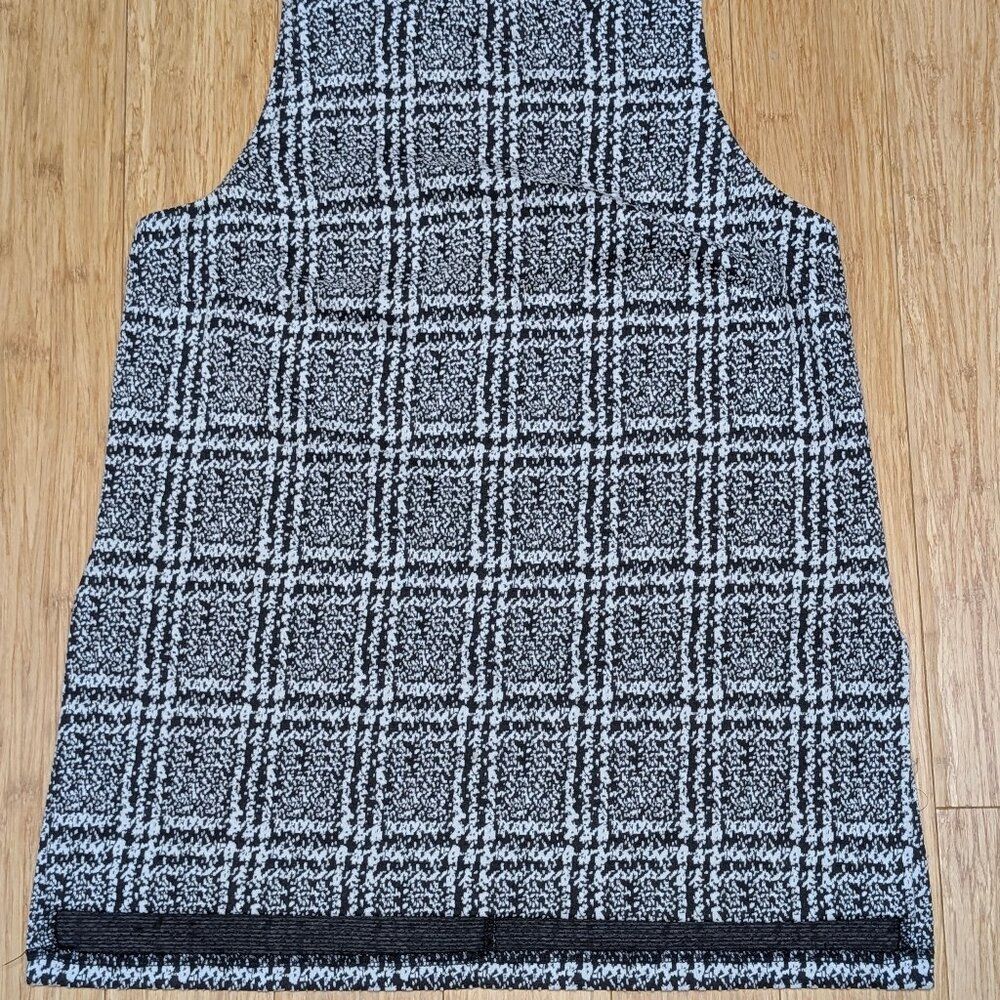 Michael Kors Sleeveless Sweater Black/White Size M - Picture 3 of 5